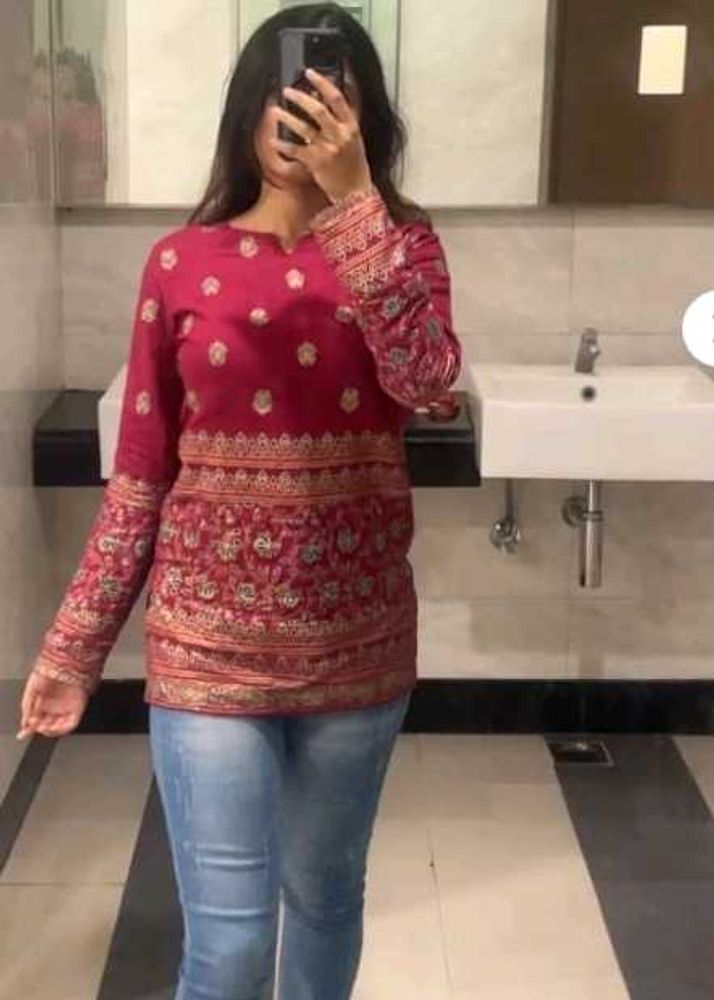 Beautiful Short Kurti