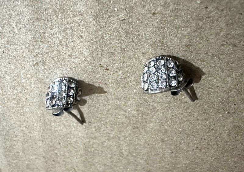 Elegant Crystal-Studded Dome Clip-On Earrings – Vi
