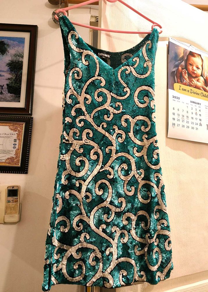 Peacock 🦚 Sequins Pleasure