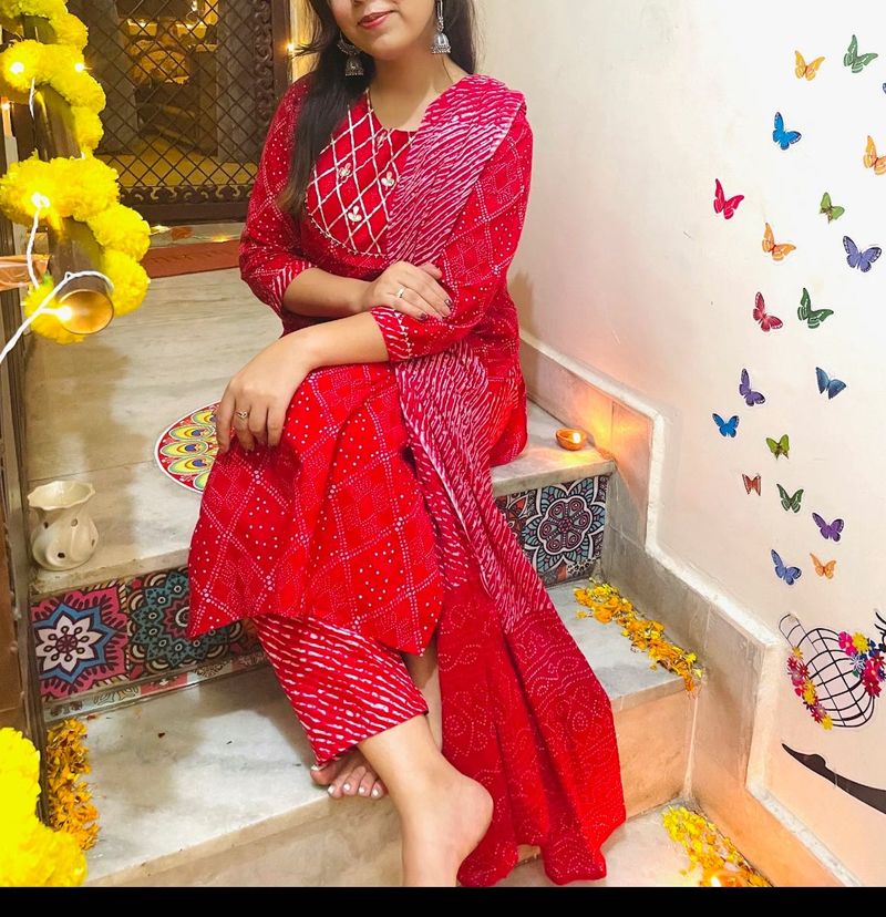 Badhani Style Suit Set