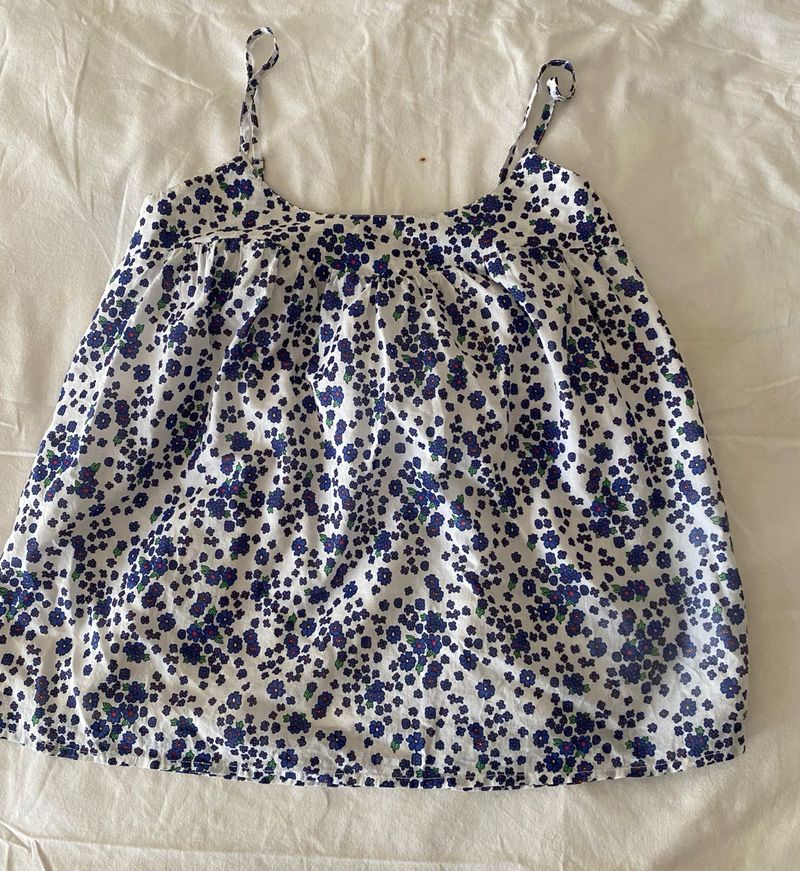 Floral top