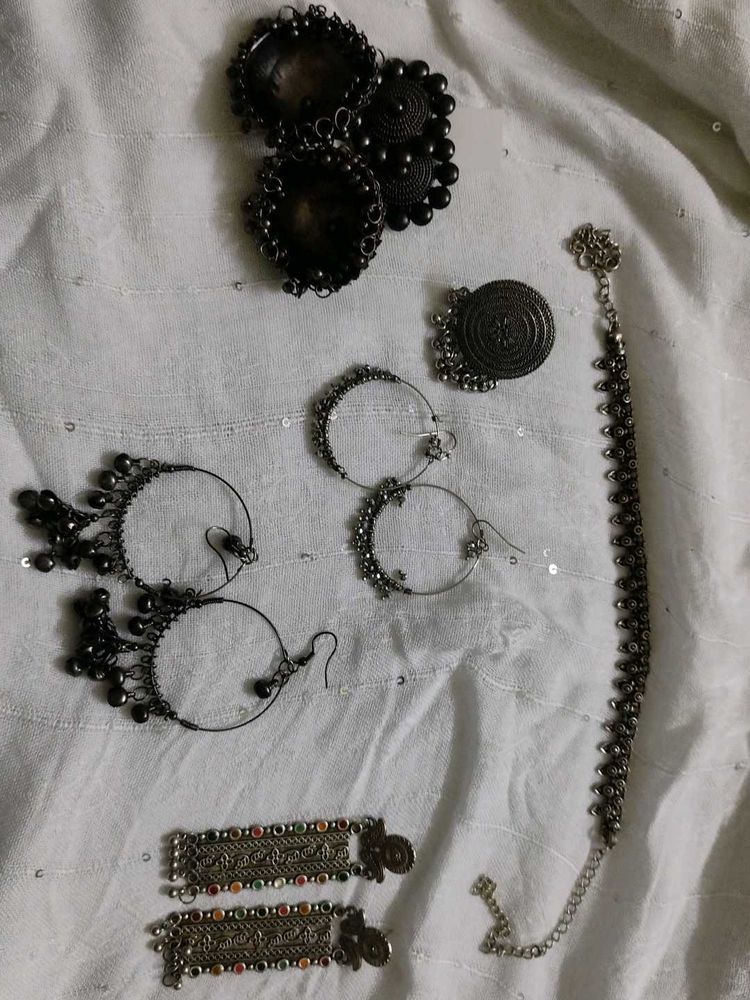 oxidised 4 earring ,with necklace and ring