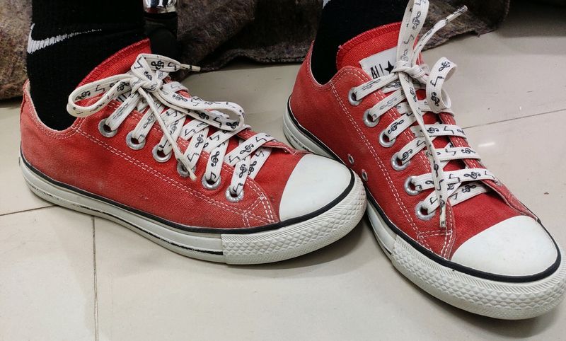 Price Drop..All Star Converse Canvas Authentic India... Converse Number 5...UK4..