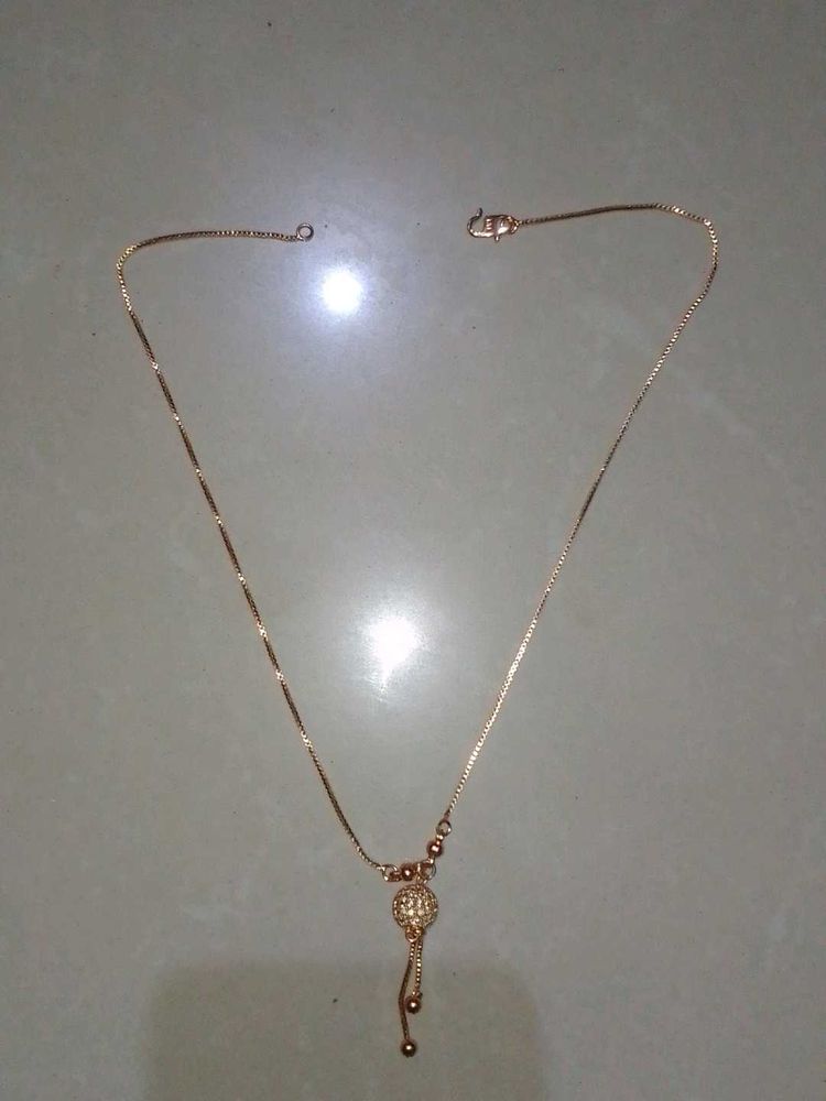 Rose Gold Dangle Necklace
