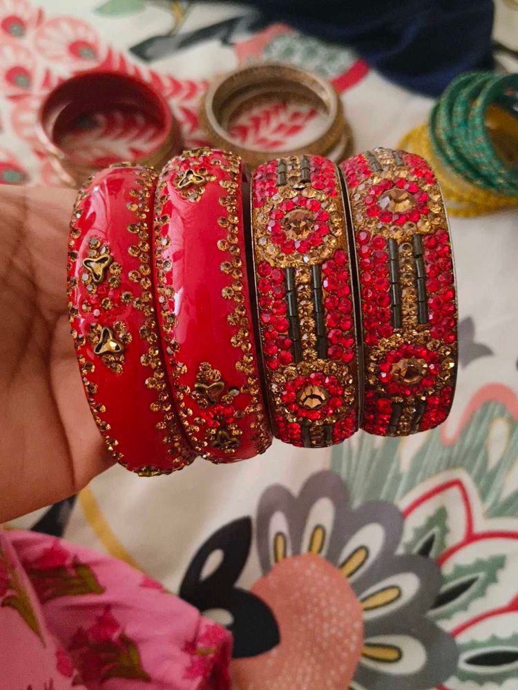Red &amp; Gold Bangle Set