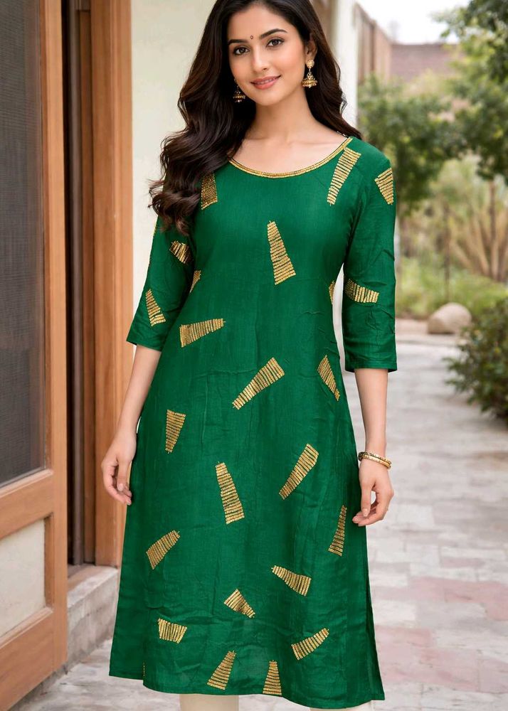 Elegant Green Kurta With Stone Work