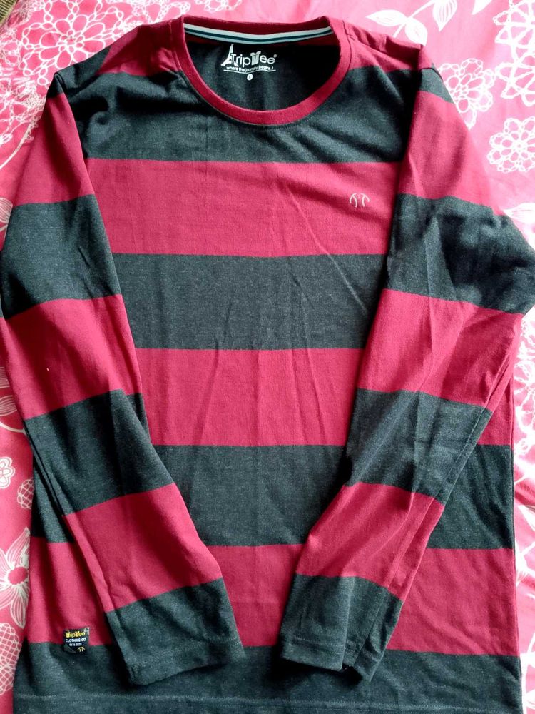 TripTee - Full sleeve Tshirt Red Black L size