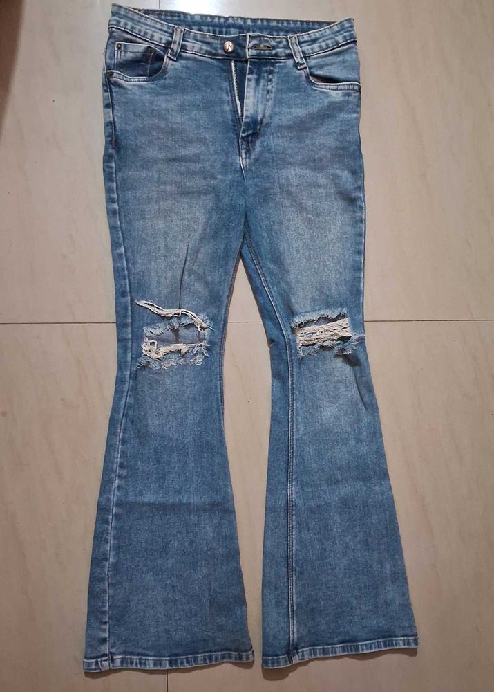 Ripped Bootcut Jeans