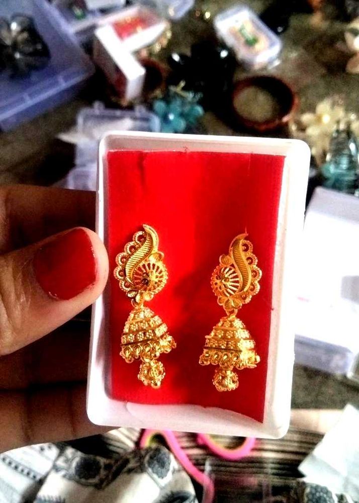 Golden Jhumka Earrings