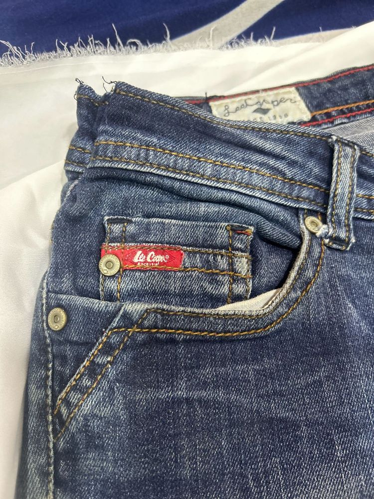 Blue denim Jeans