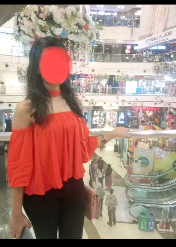 Off Shoulder Top With Attached Choker