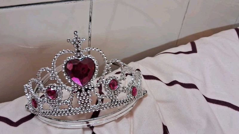 Crown Just In 400👑👑👑👑