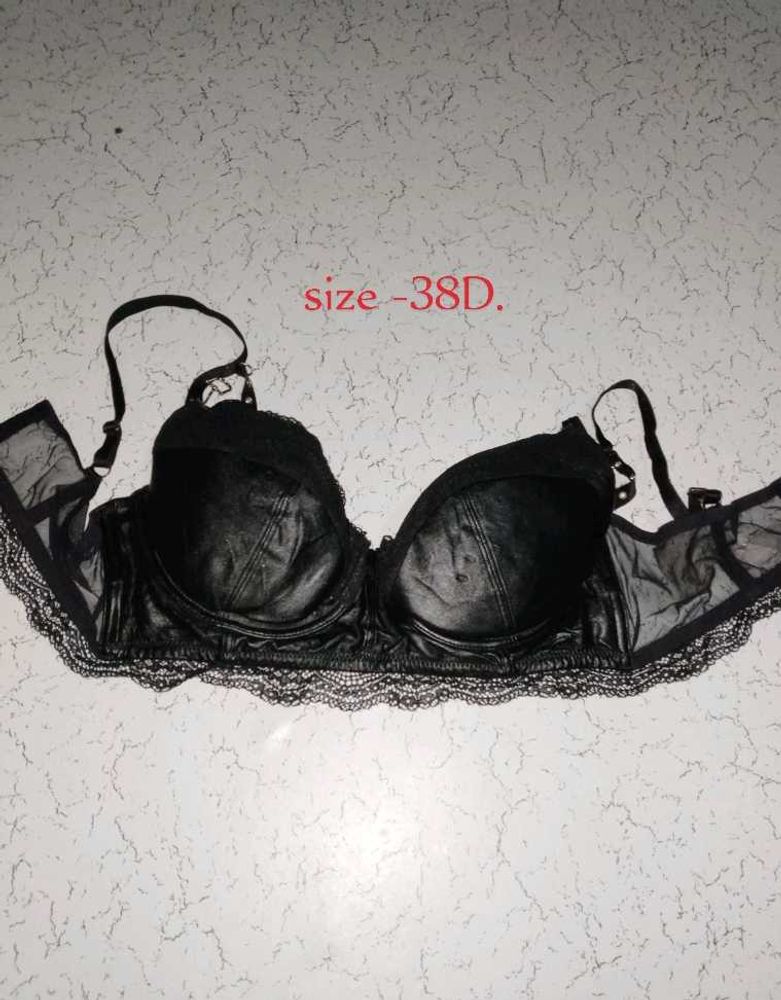 Elegant Black Lace Bra