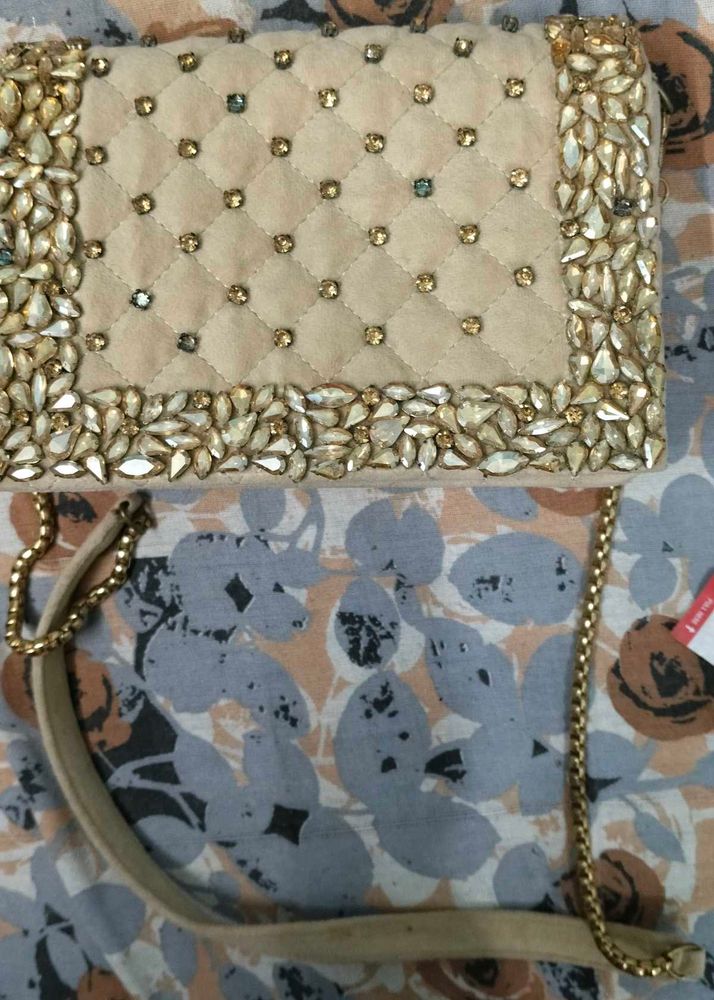 Elegant Embellished Clutch Bag