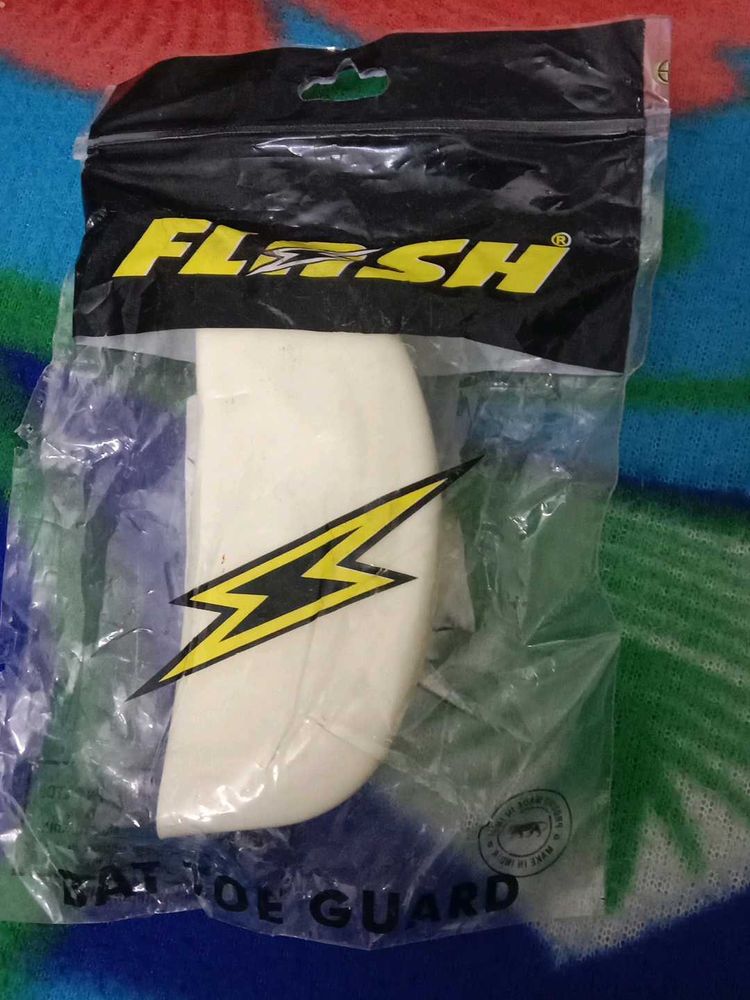 Flash Bat Toe Guard