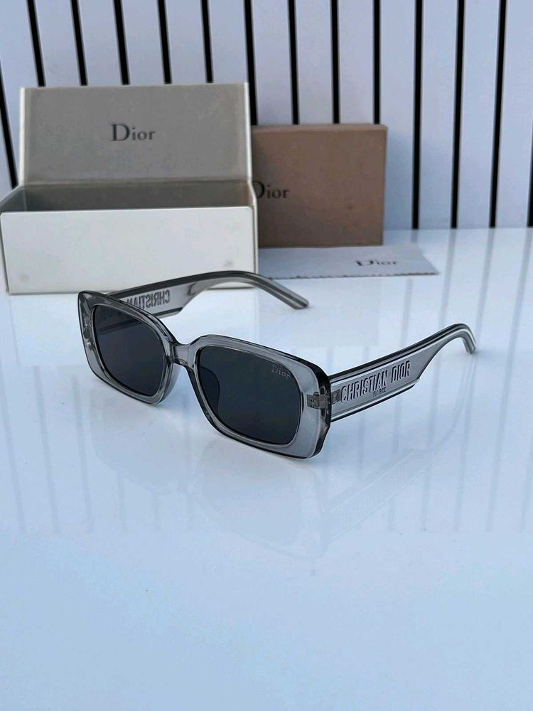Dior Unisex Sunglasses First Copy
