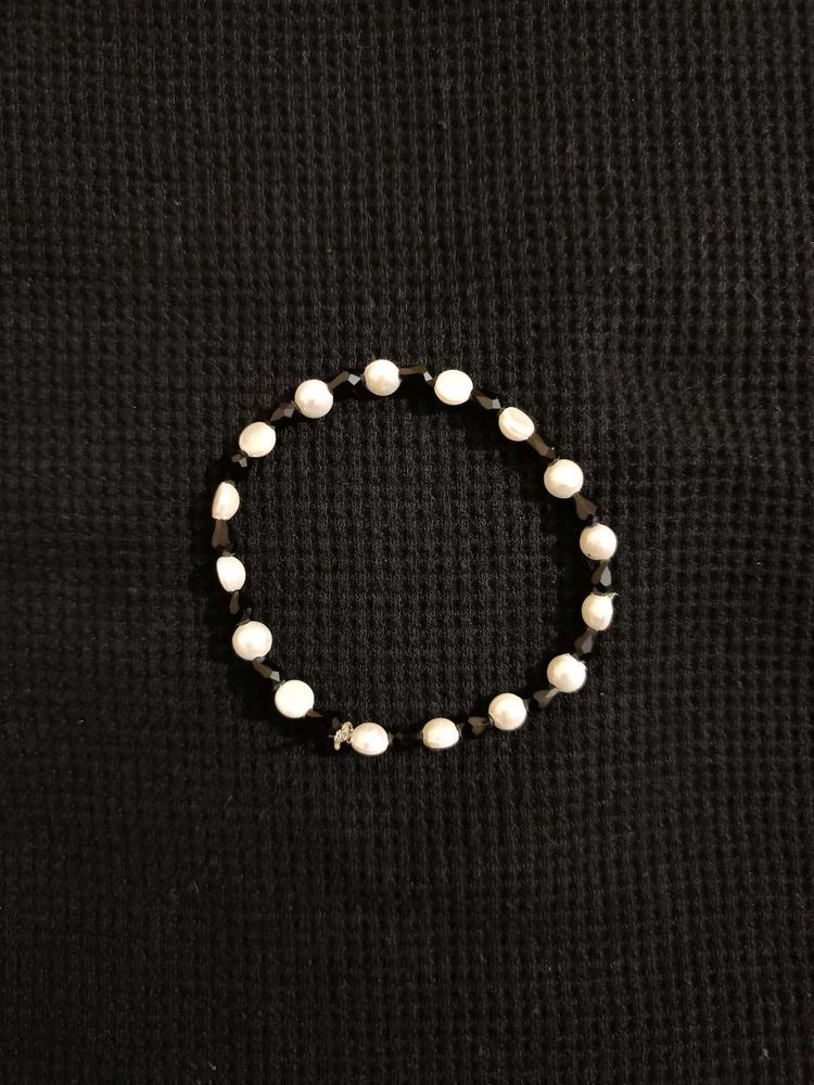 Slim Black &amp; White Beads Bracelet
