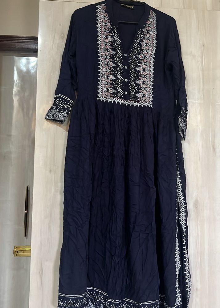 Navy Blue Naira Cut Dress 👗
