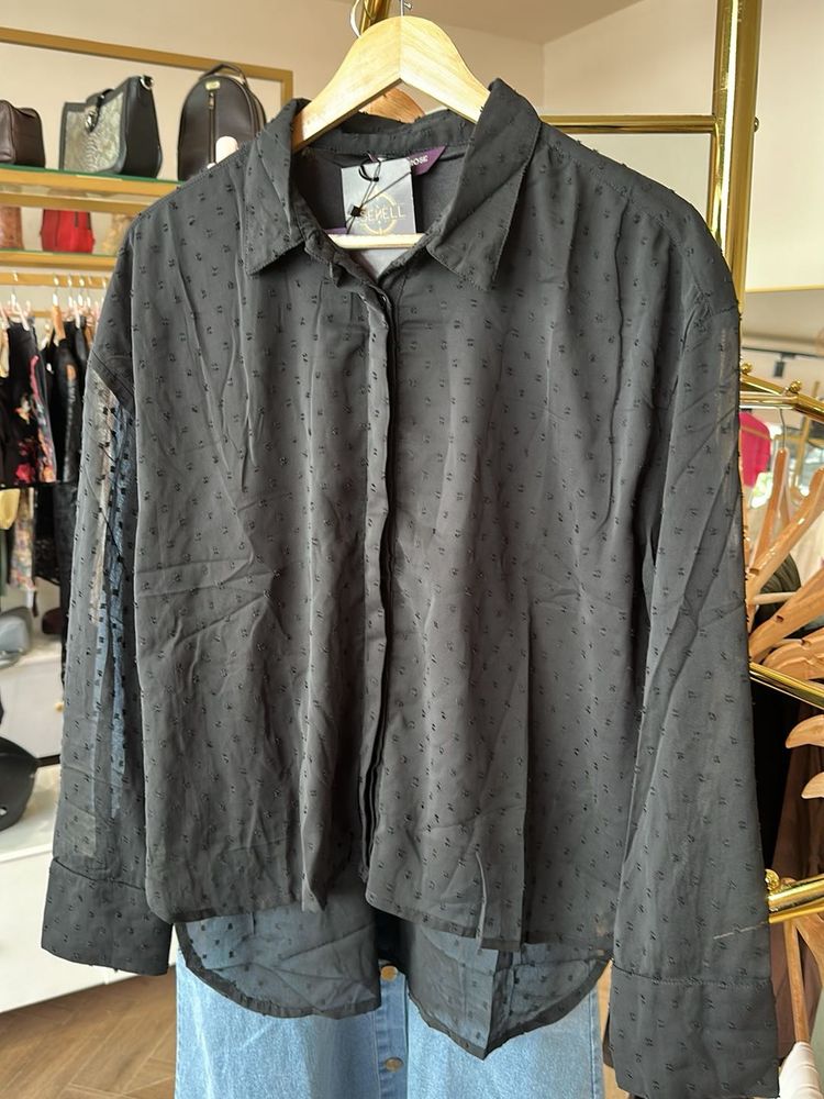 Elegant Black Button-Up Top