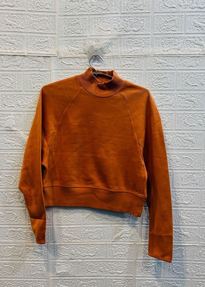 🇬🇧 Adidas Imported Crop Sweatshirt