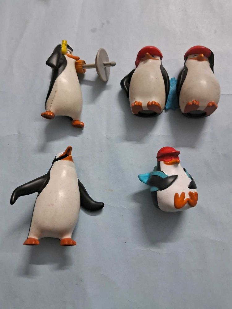 PENGUIN TOYS