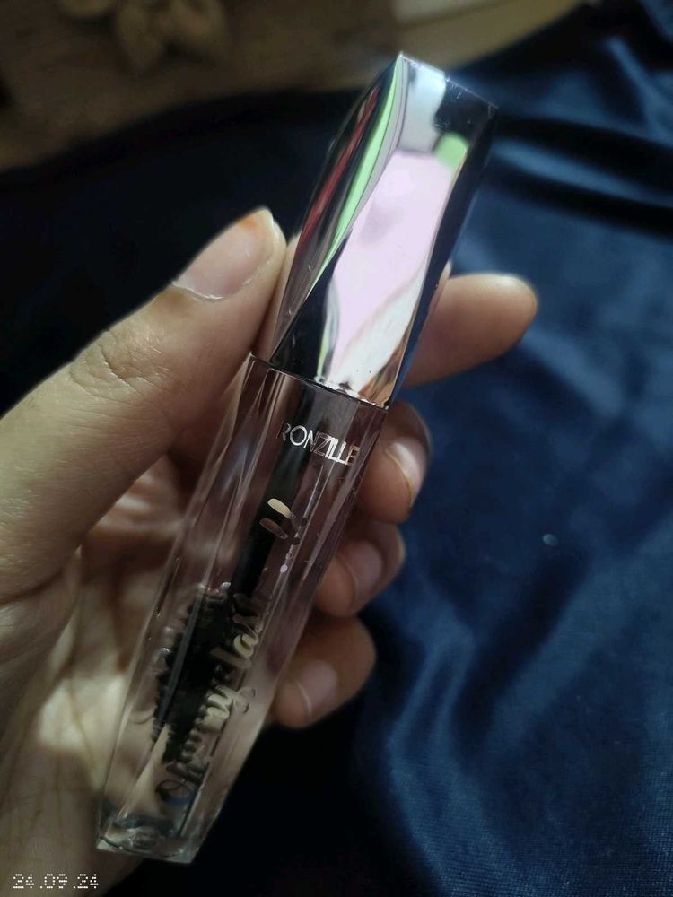 Transparent Mascara