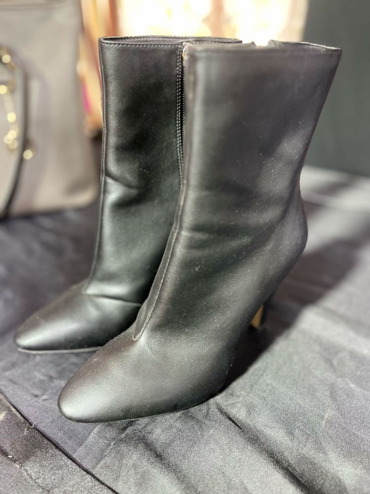 Black Ankle Boots