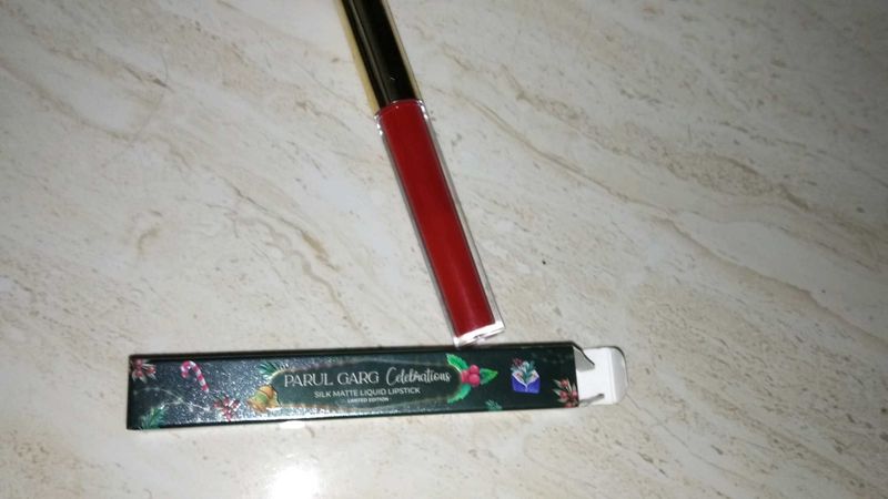 HYUE- PARUL GARG &amp; EARTH RTYTHM