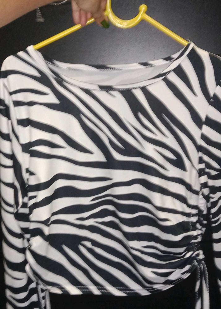Crop Top With Drawstring