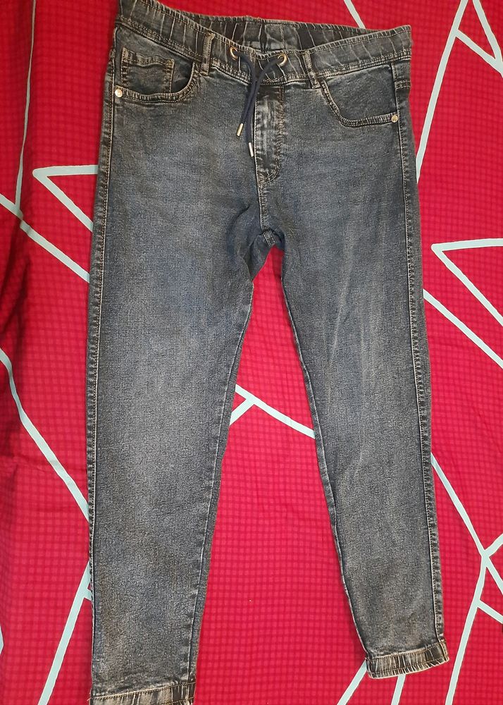 Unisex Jogger New Condition