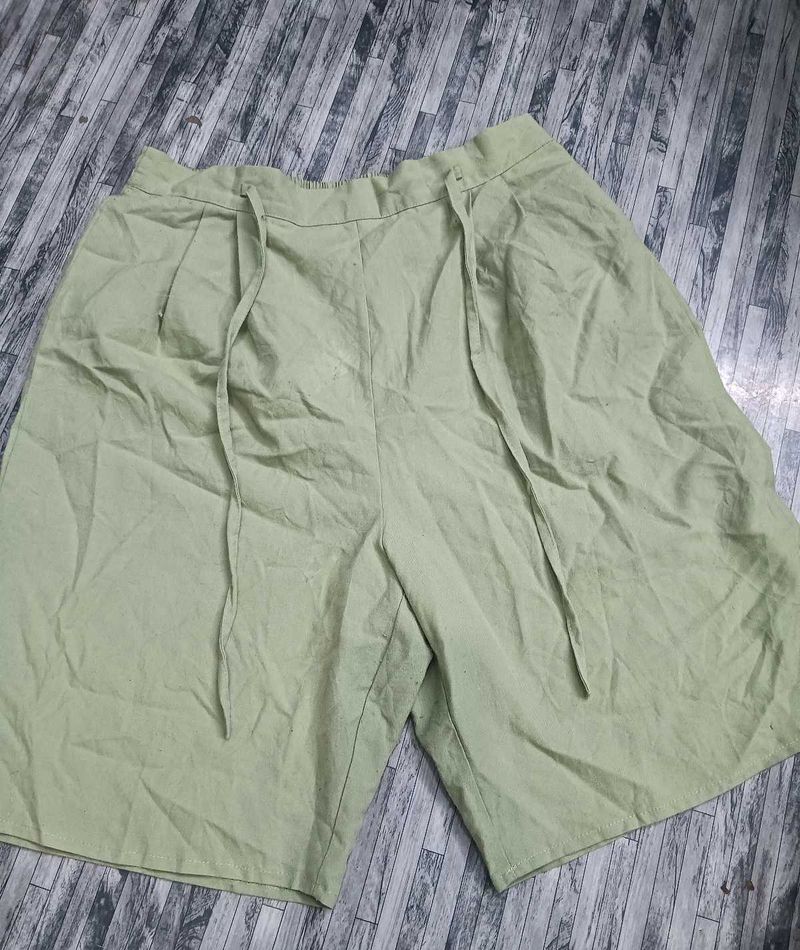 Olive🧡 Green Shorts