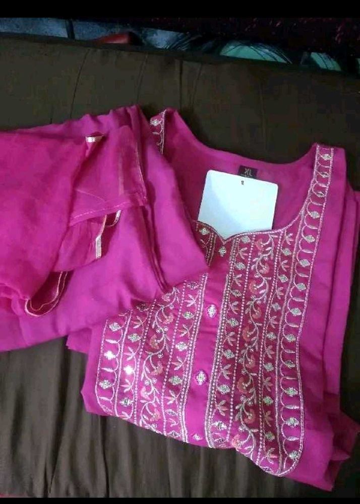 Elegant Pink Kurta Set with Dupatta