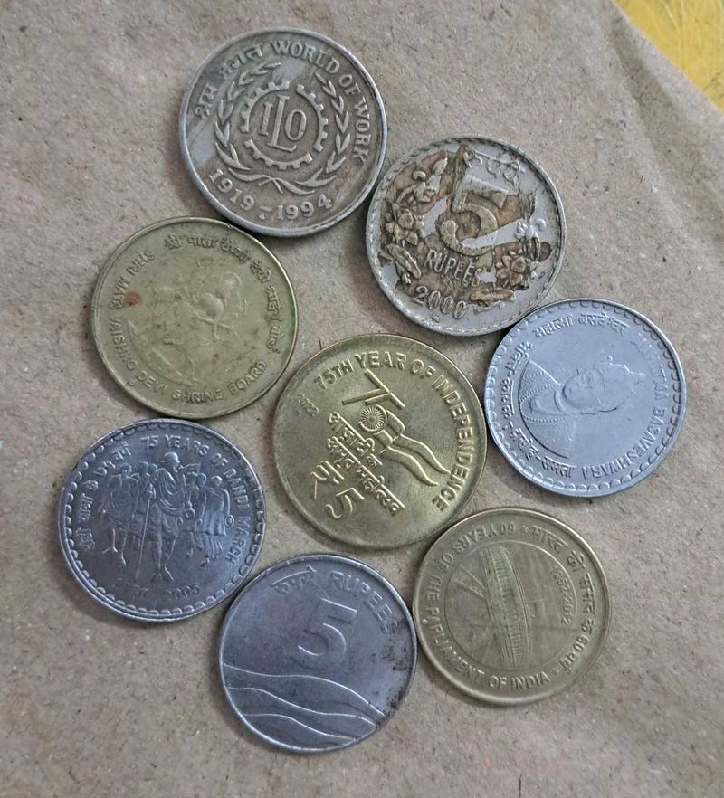 Commemmorative ₹5 coins