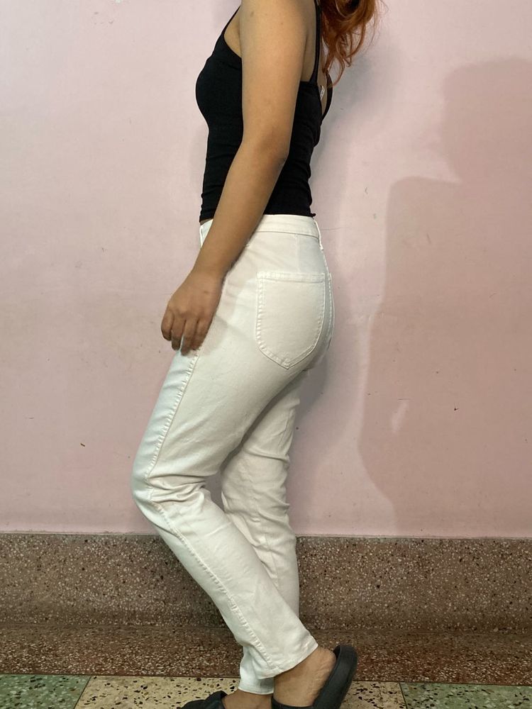 Chic White Pants