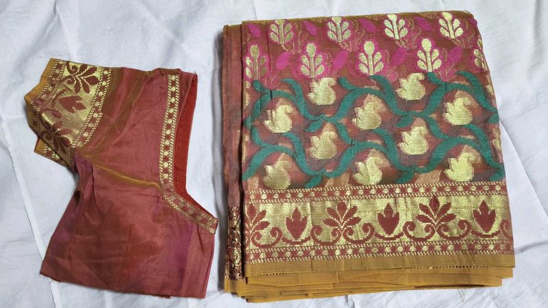 Chanderi Silk Saree With Stictched Blouse