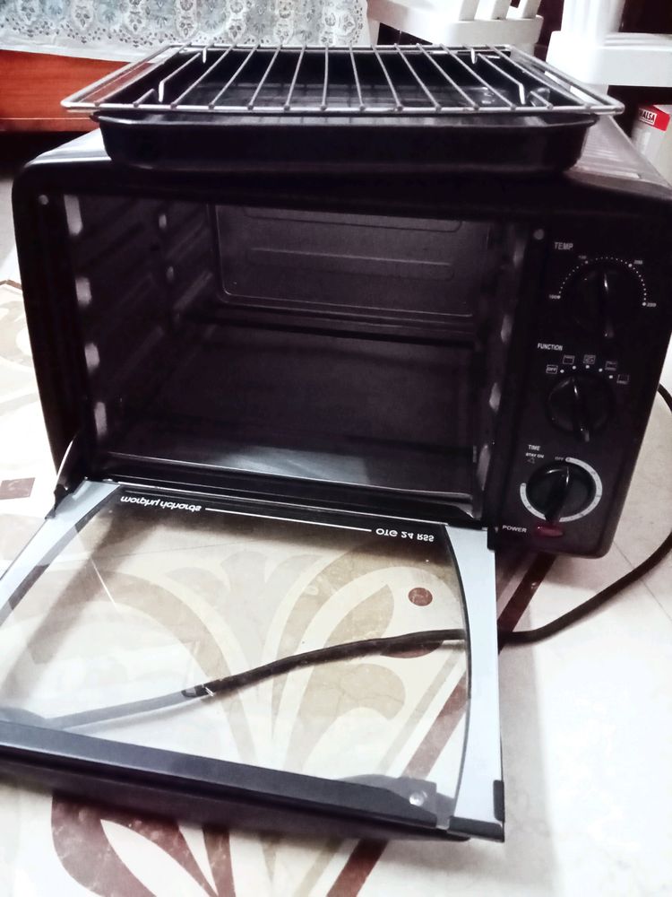 Morphy Oven Toaster Grill