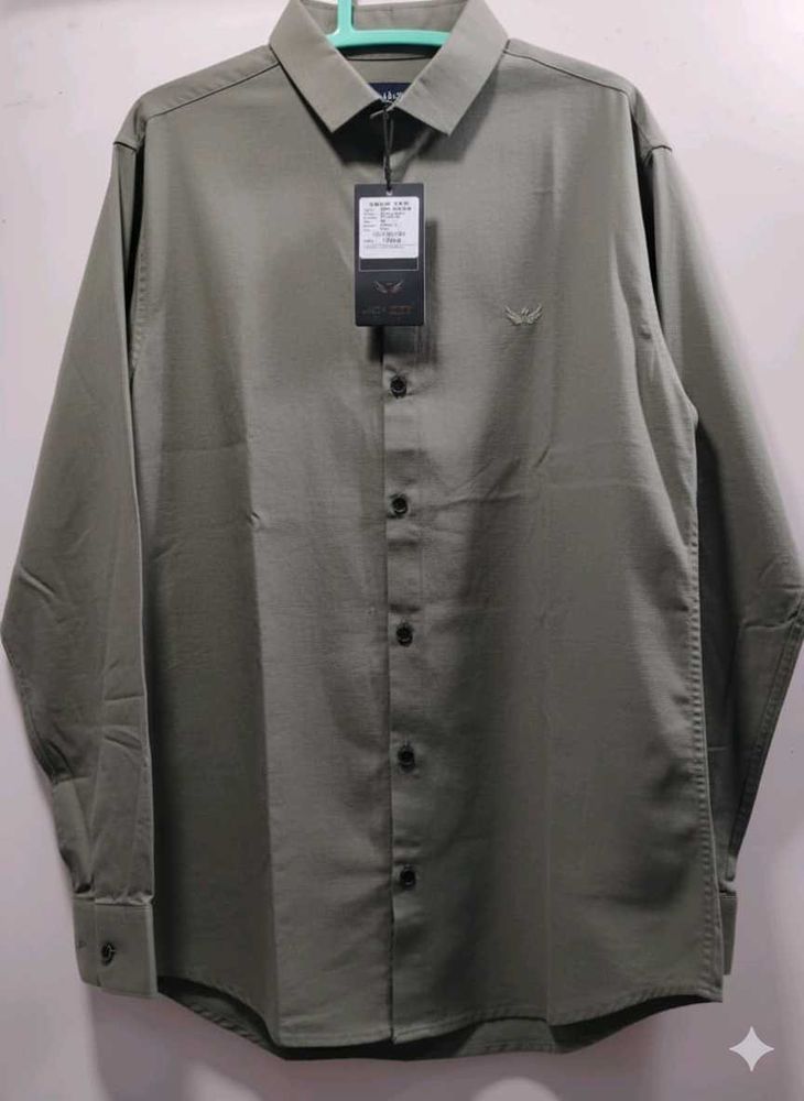 Men&#39;s Olive Green Shirt