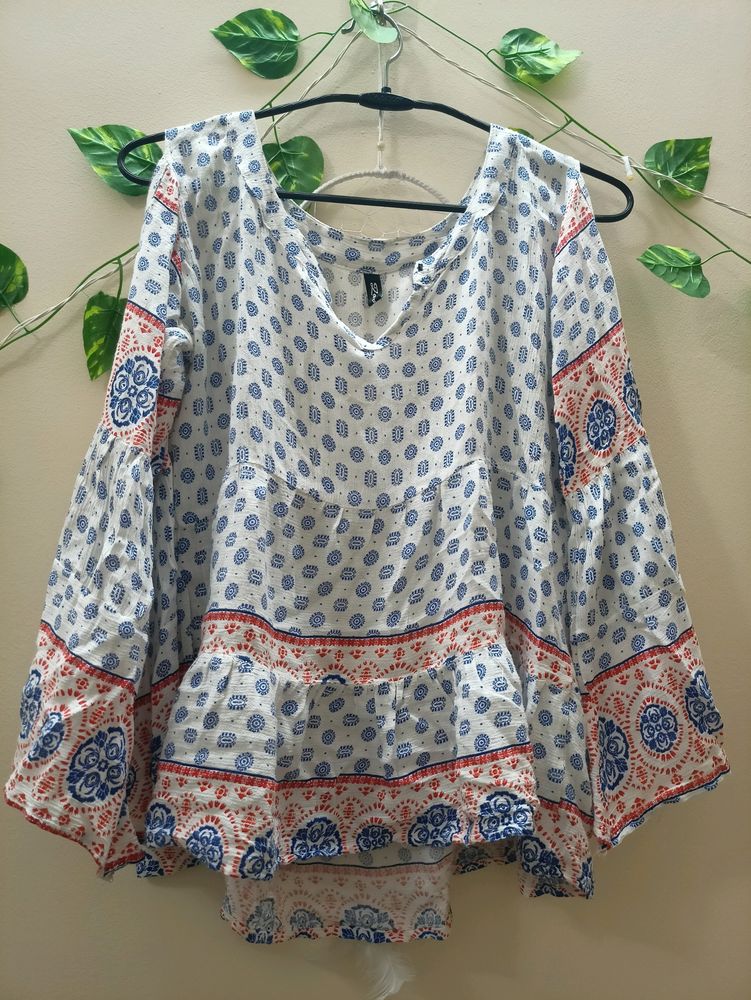 S size shoulder cut top umbrella sleeved women top