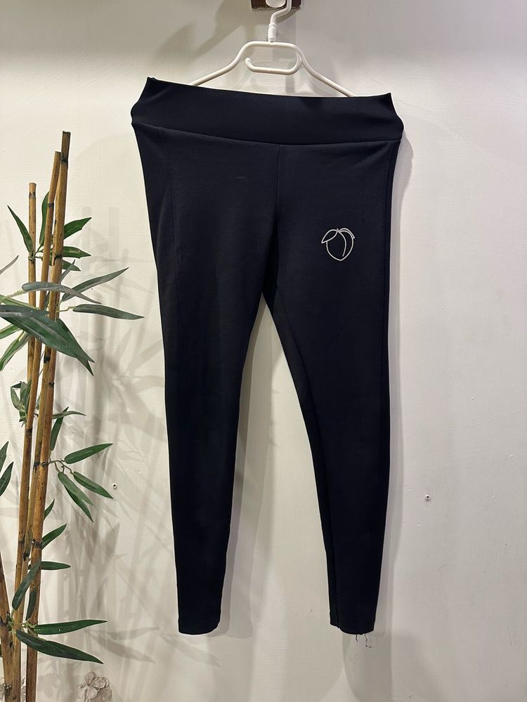 Black Leggings