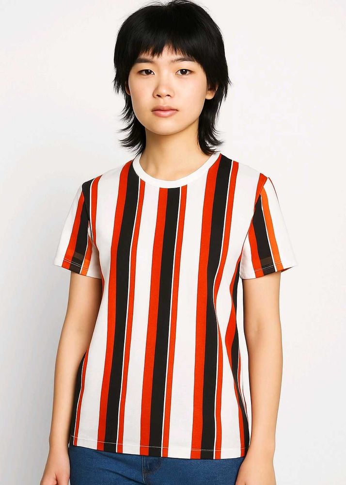 Striped T- SHIRT  ORANGE AND WHITE- Retro Vibes!