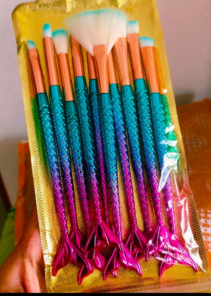 Makeup Brush Set..🧜🏻‍♀️✨