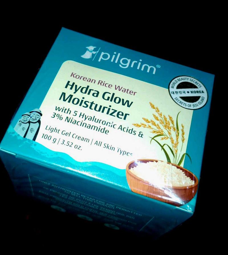 Pilgrim Hydra Glow Moisturizer