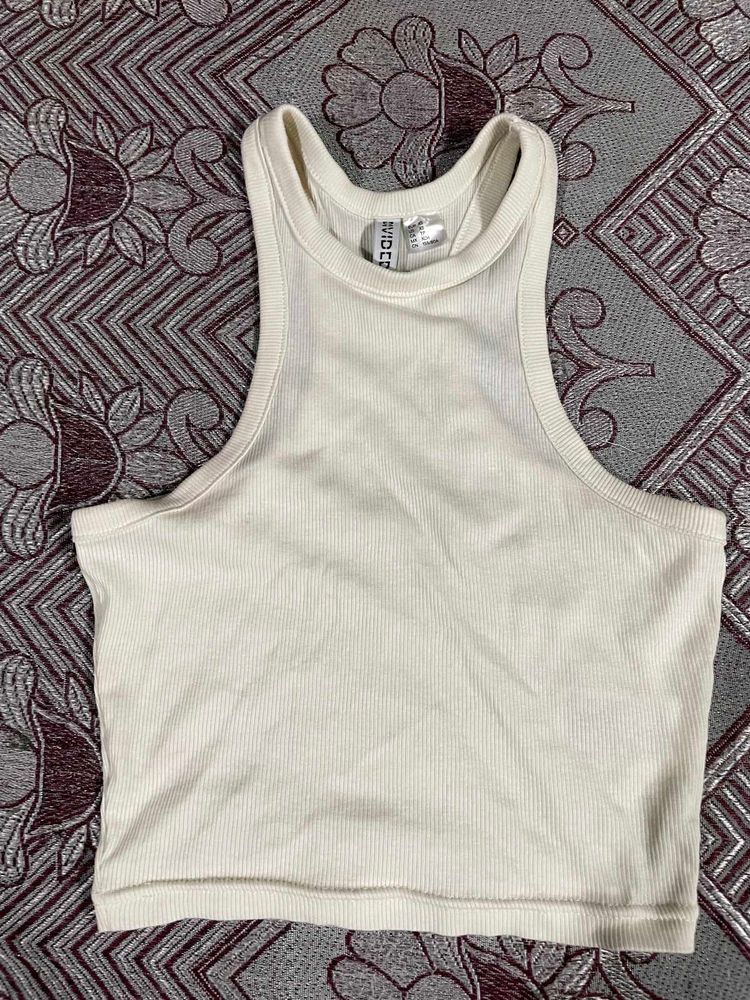 hnm tank top in cream colour