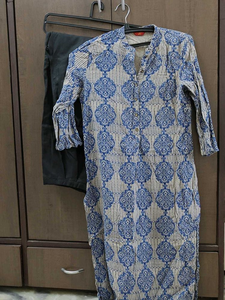 Blue Patterned Kurti with balloons pants