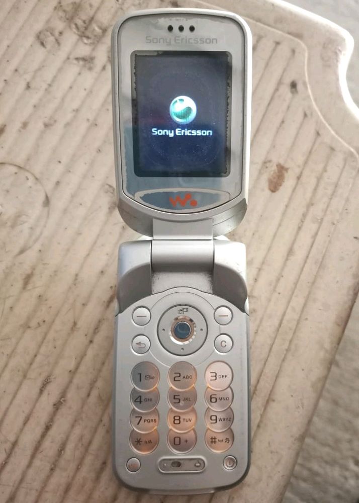 Sony Ericsson W300i