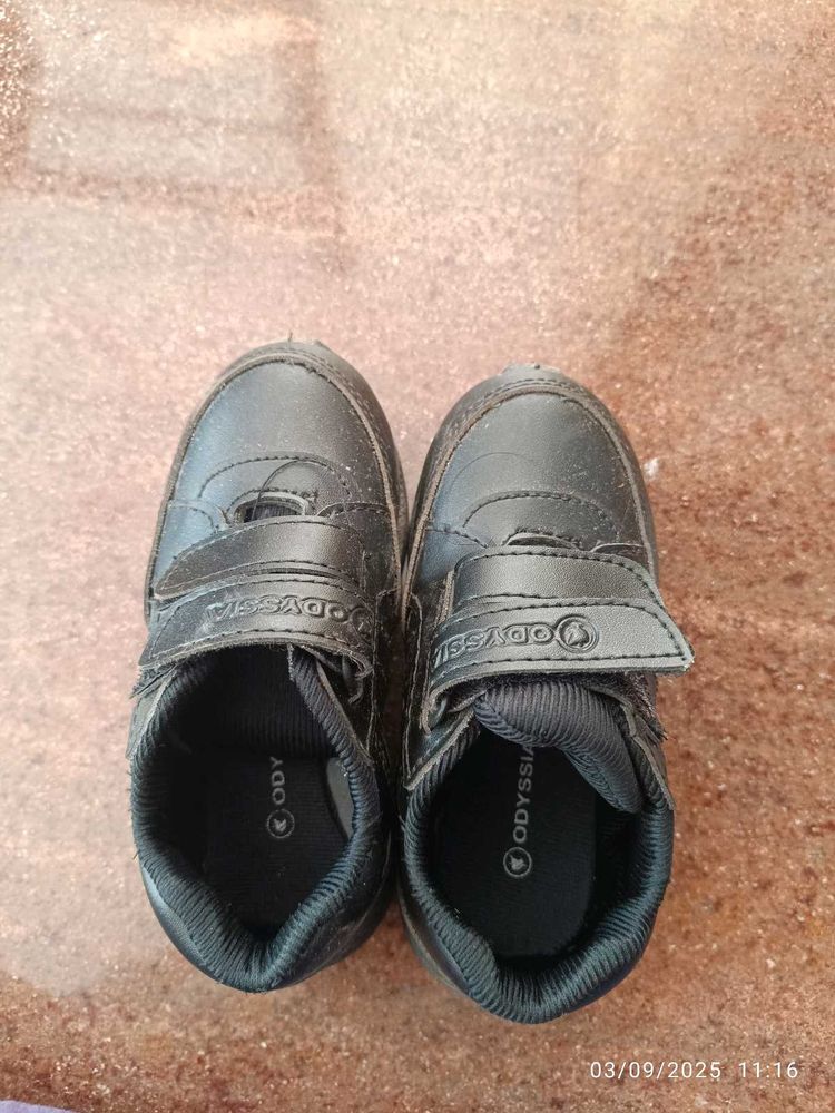 2-4 Age Unisex  Black School Shoes