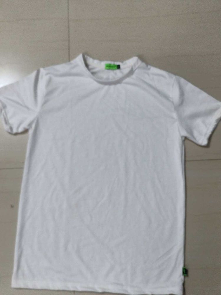 White T-shirt, Pink Pant And Freebies.