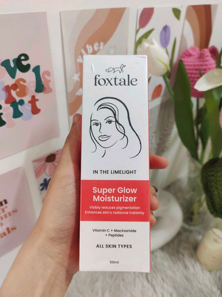 Super Glow Moisturizer ❤️