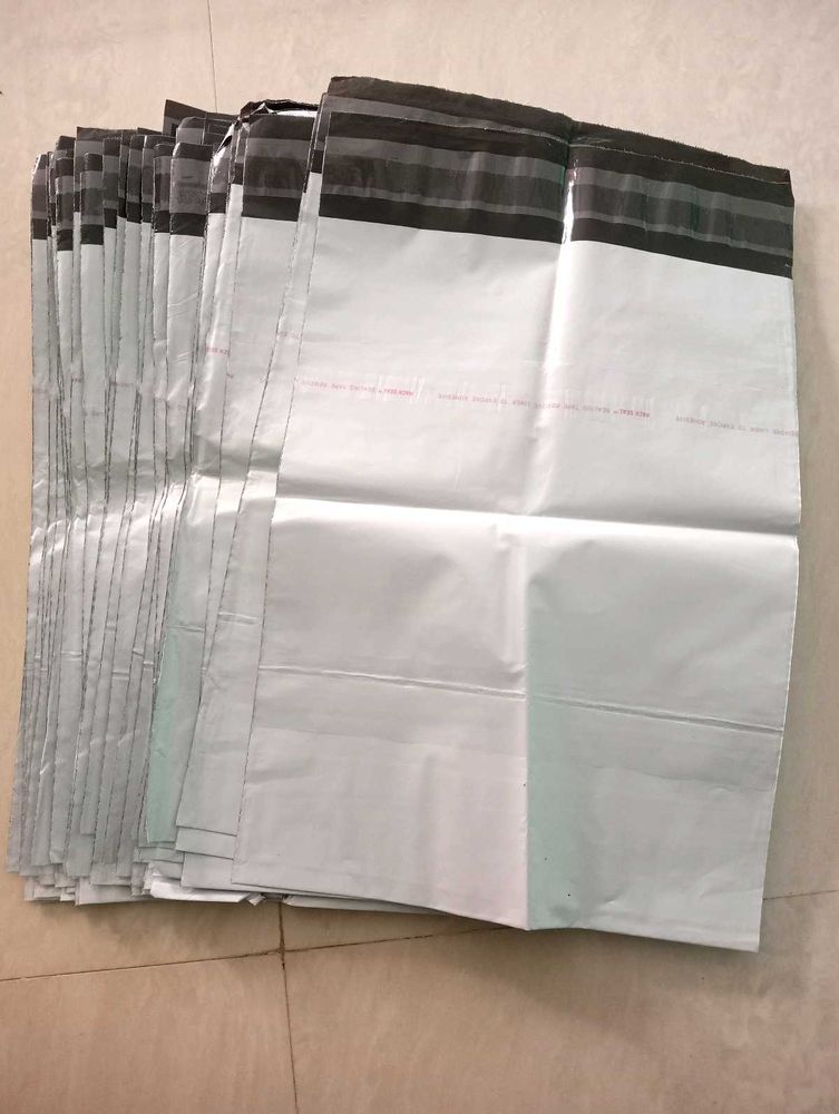 30 High Quality Shipping Bags With Pod