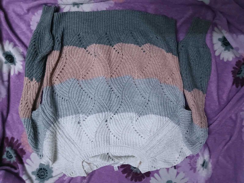 Women Top Type Sweater .